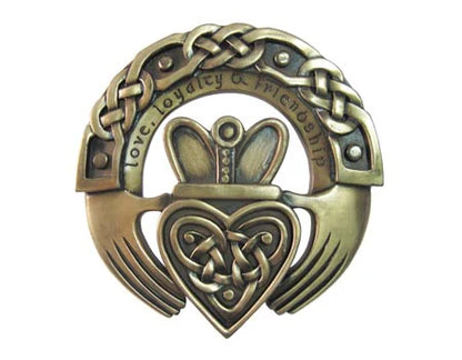 Claddagh Ring Emblem Wall Plaque