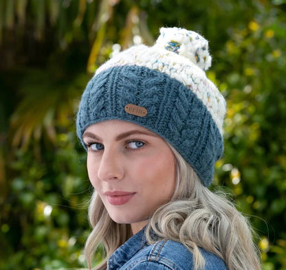 Uneven Wool Bobble Fleck Hat [ 2 Colors]