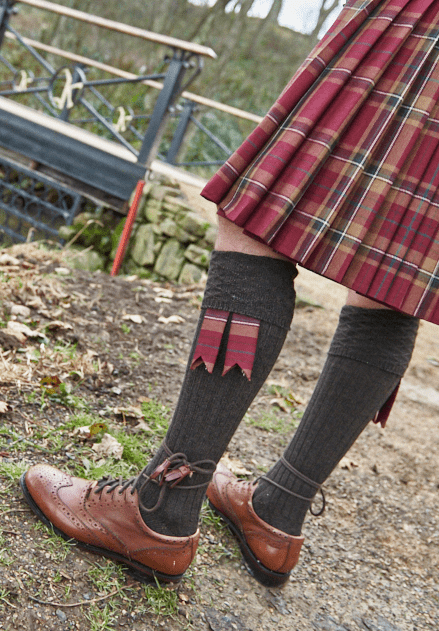 Cotton hot sale kilt socks