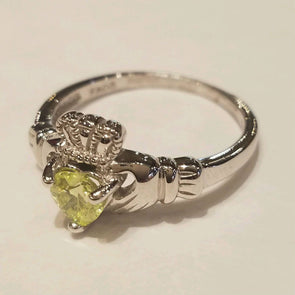 sterling silver Irish claddagh ring with Peridot