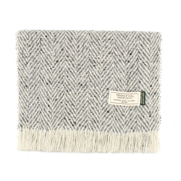 wool & cashmere herringbone tweed scarf in grey & white