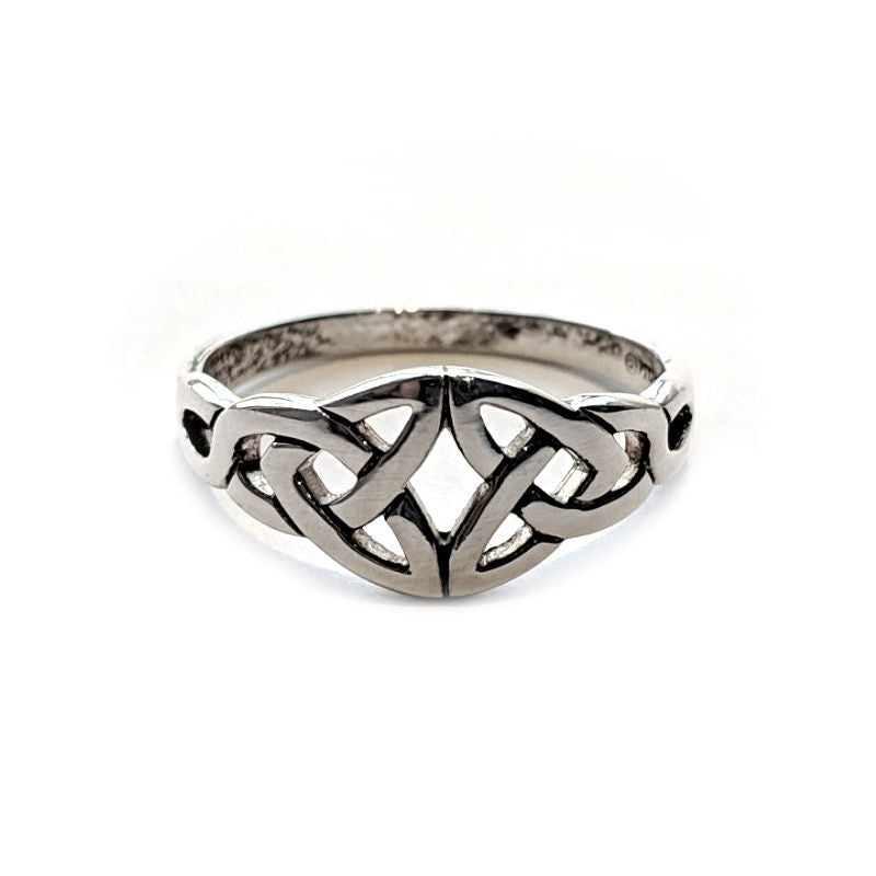Double Trinity Knot Ring
