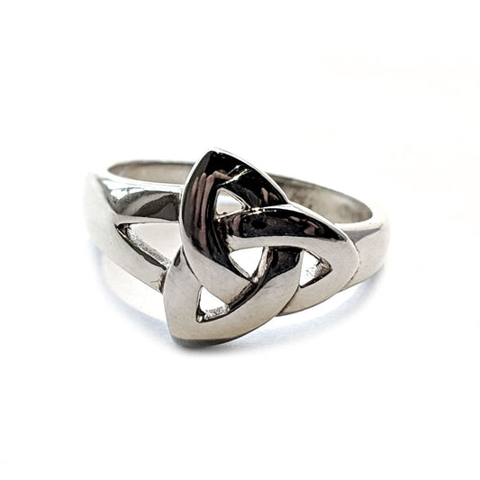 Trinity Knot Ring